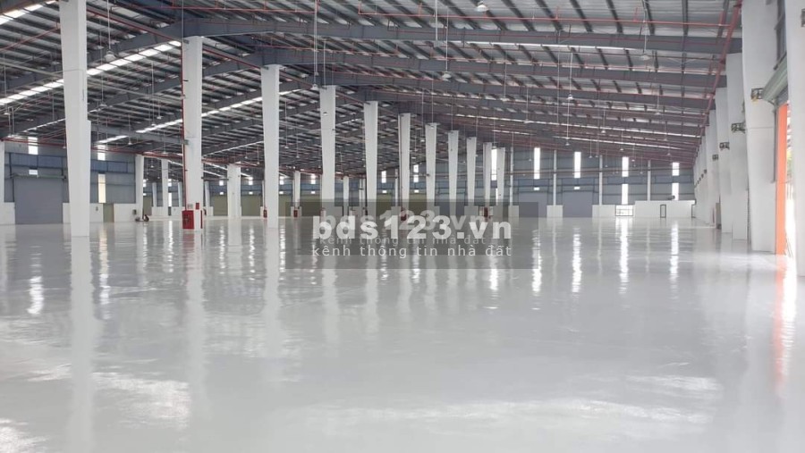 Cho thuê kho xưởng Thượng Thanh Quận Long Biên diện tích sử dụng 1000m2 sổ sẵn