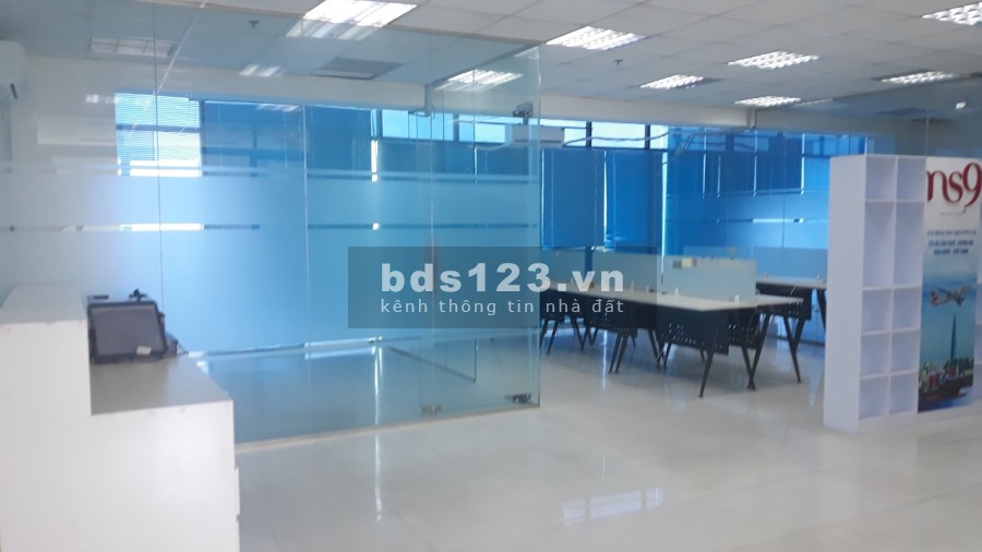 cho thuê văn phòng diện tích 35m2 ,52m2 135m2 cách mạng tháng 3 quận 3