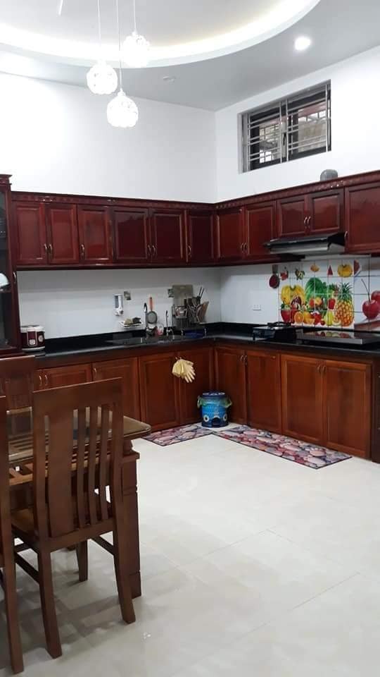 Bán nhà chính chủ 40m2 Quận 10 Nguyễn Chí Thanh 3 lầu đúc 6.7 tỷ