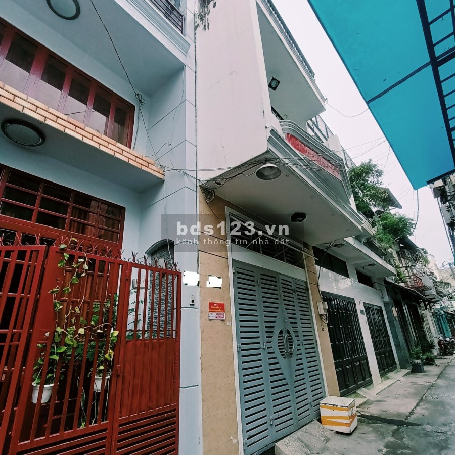 Vài bước ra Phan Văn Trị, P.10, GV, 3 tầng, 4PN chỉ 4.6 tỷ
