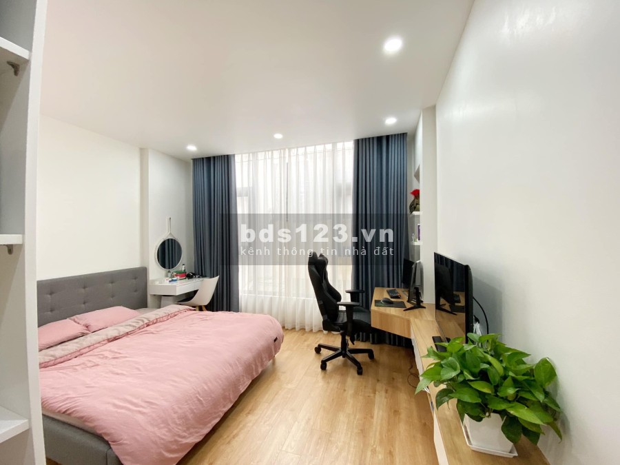 Bán Nhà Phố Lò Đúc, 2 mặt thoáng ở luôn diện tích sử dụng 45m2 mặt tiền 4m, giá chỉ 3.45 tỷ