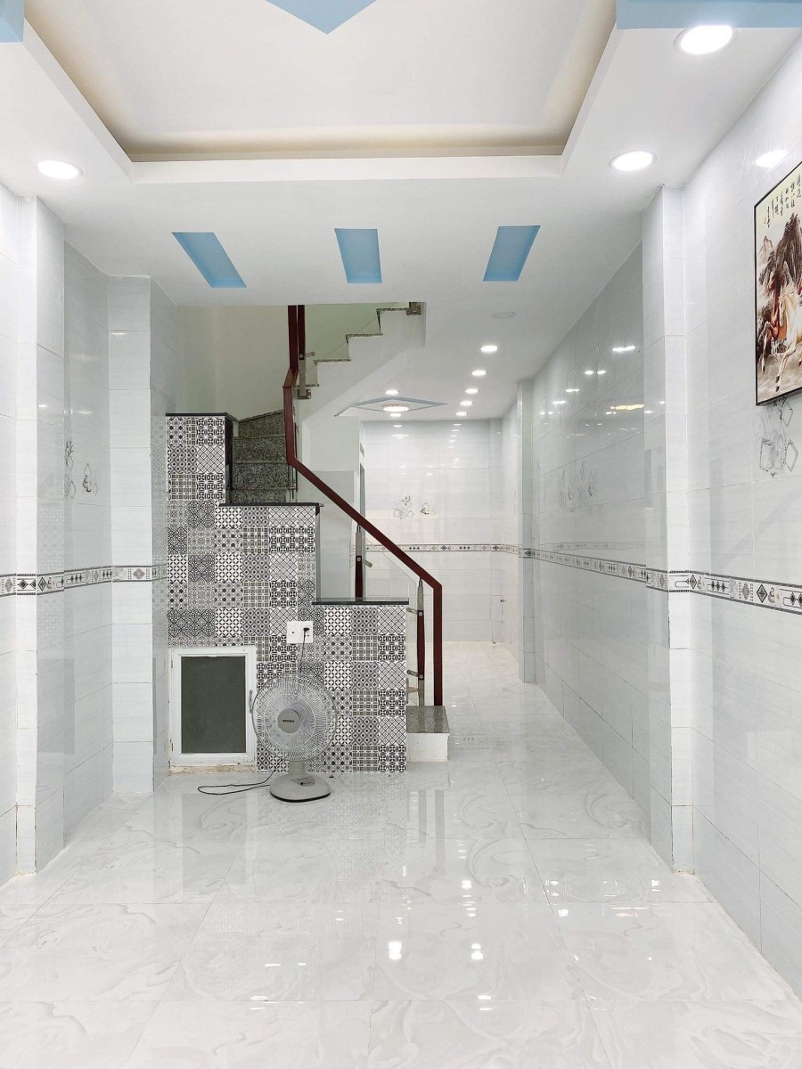 SIÊU PHẨM QUẬN 5 TRẦN PHÚ Phường 4 DT 30m2 Giá 5.5 tỷ Giá rẻ