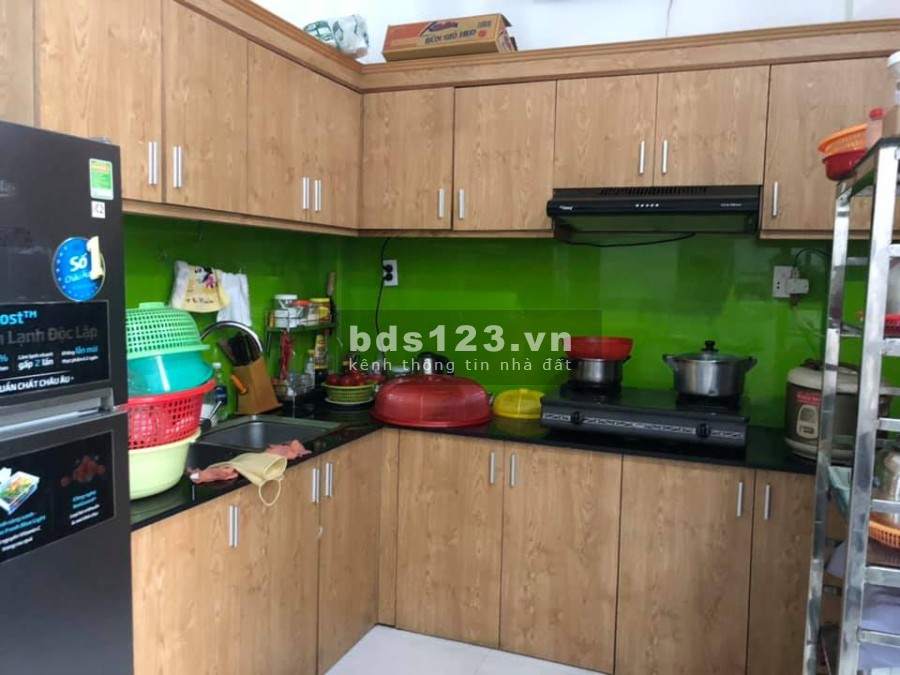 Bán nhà Hẻm xe hơi Tô Hiệu, Tân Phú, diện tích sử dụng 54m2, 3 tầng kiên cố, chỉ 4 tỷ 5
