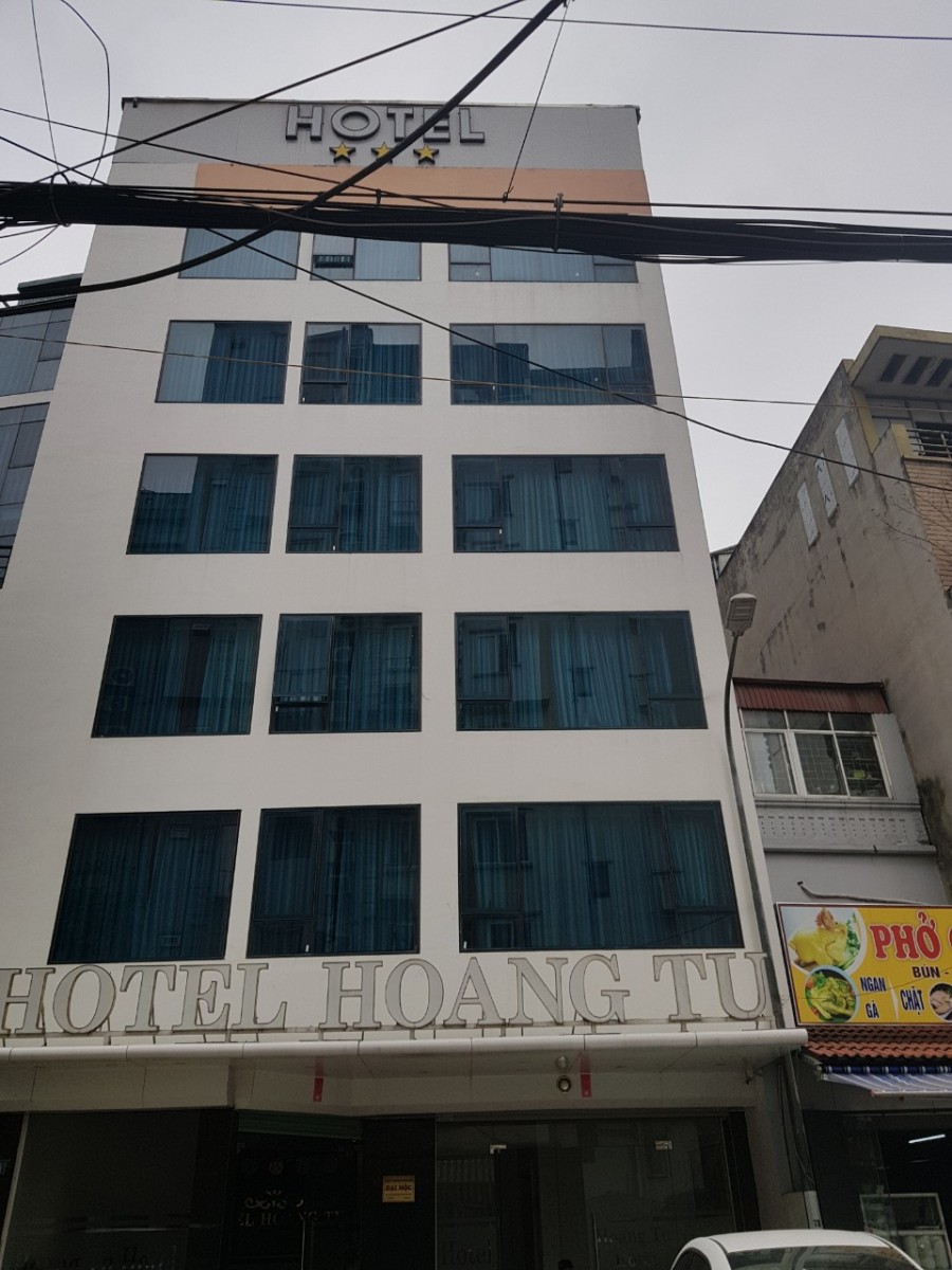 Bán nhà mặt phố Nghi Tàm Tây Hồ rộng 7m kinh doanh 60 tỷ.