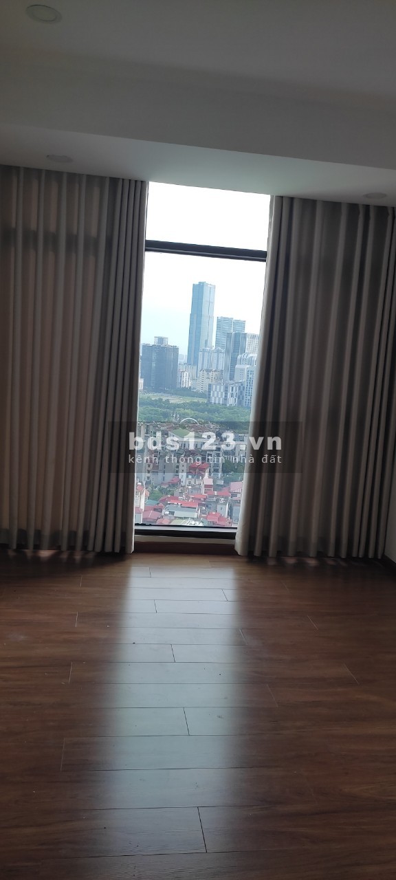 Cho thuê căn hộ chung cư 60B Nguyễn Huy Tưởng. 2PN Đồ cơ bản