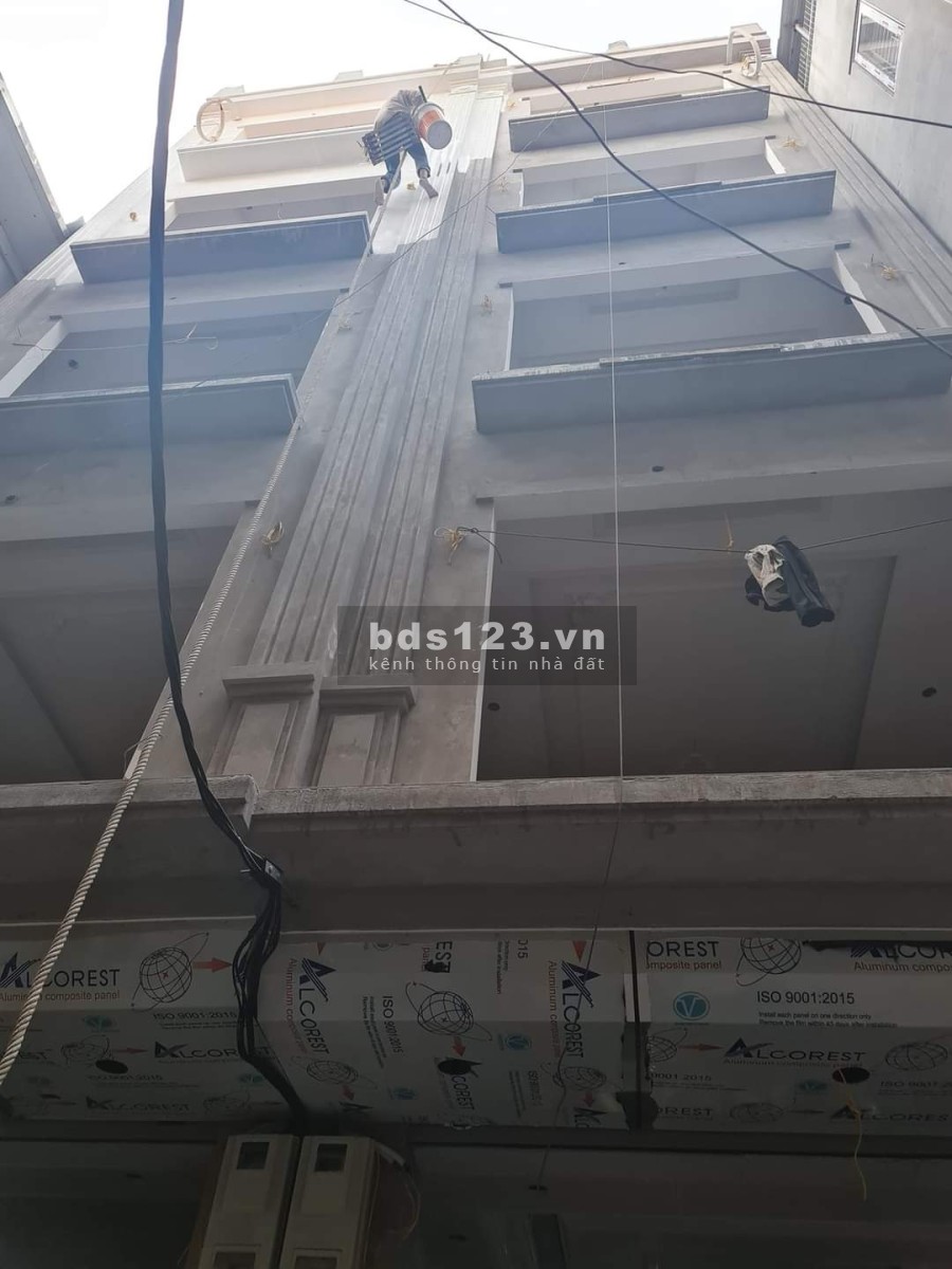 Nhà Nguyễn Ngọc Nại-Thanh Xuân diện tích sử dụng 40/45T2 7 tầng giá bán 9.7 tỷ, lhcc