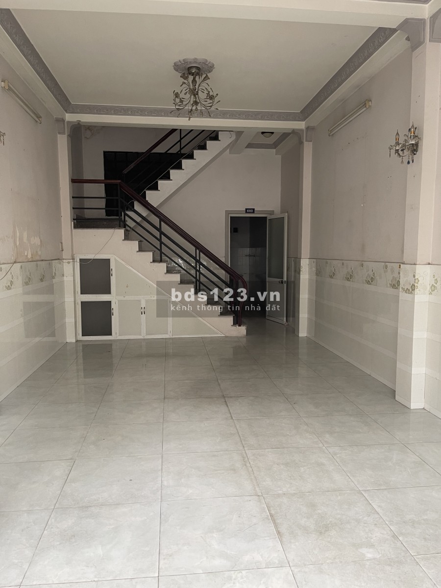 Nhà chính chủ cho thuê. Thích hợp mở văn phòng hoặc kết hợp kinh doanh và ở.