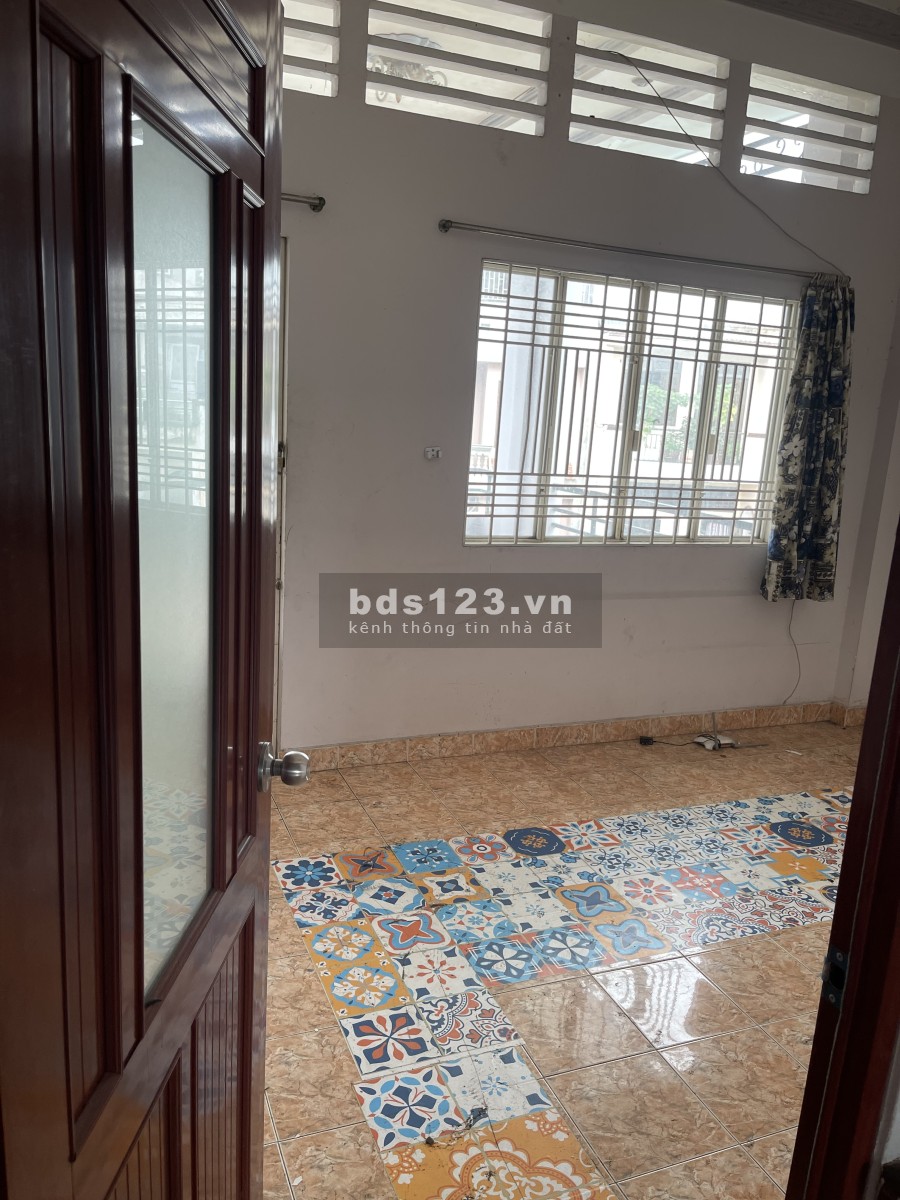 Nhà chính chủ cho thuê. Thích hợp mở văn phòng hoặc kết hợp kinh doanh và ở.