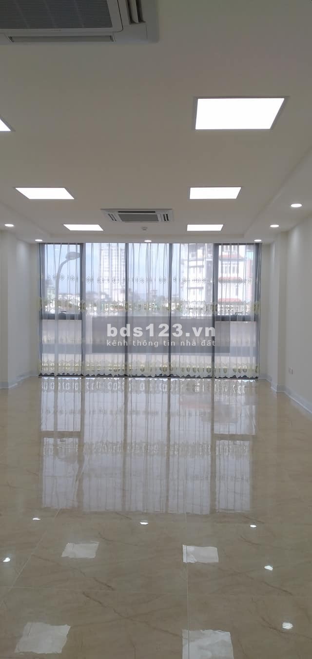 Bán nhà mặt phố Trường Chinh Thanh Xuân, giảm chào 1 tỷ, giá còn hơn 19 tỷ, sổ sẵn 5 tầng