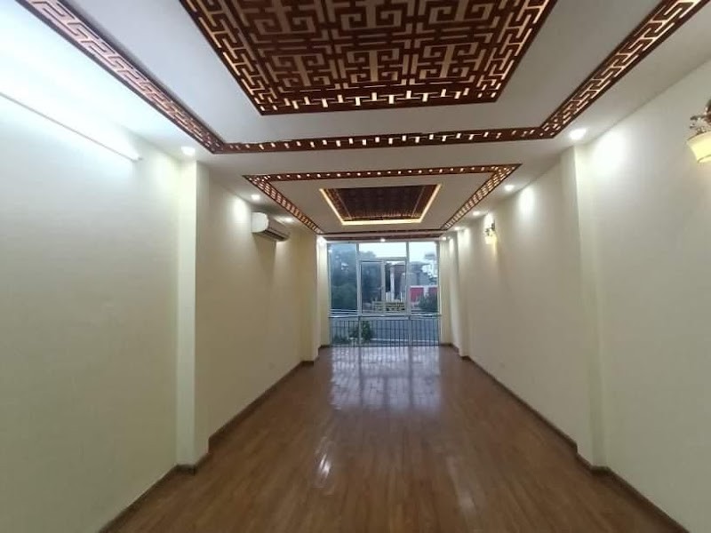 Mặt Phố La Thành, Đống Đa, 50m2, MT 5m, Mặt phố, Lô Góc, Ô tô, Kinh Doanh Đỉnh, 15 Tỷ.