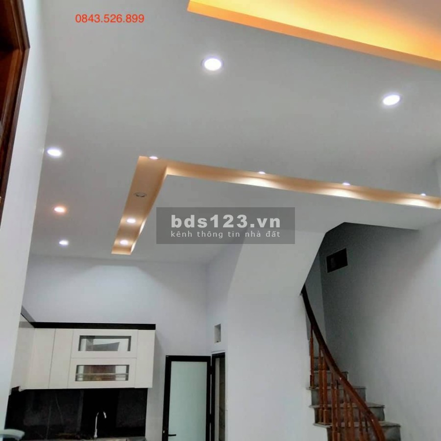 Bán gấp nhà phố Trương Định, gần phố lô góc, diện tích sử dụng 35m2 giá chỉ nhỉnh 3 tỷ