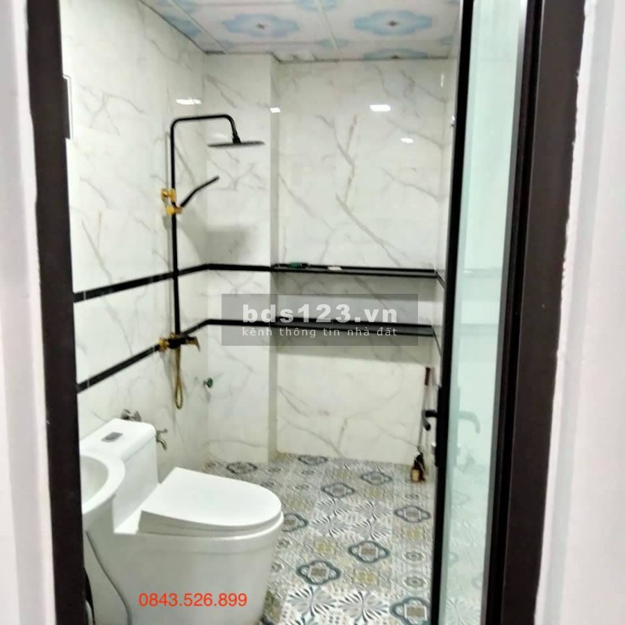 Bán gấp nhà phố Trương Định, gần phố lô góc, diện tích sử dụng 35m2 giá chỉ nhỉnh 3 tỷ