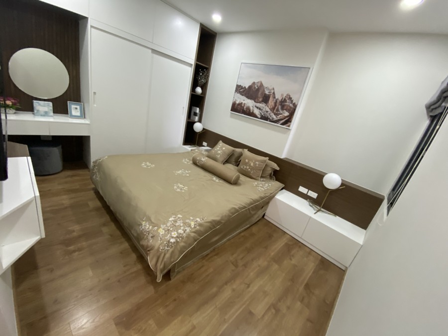 Bán căn hộ 2 pn Rose Town đẳng cấp vị trí trung tâm Quận Hoàng Mai, giá bán 1.9 tỷ, lhcc