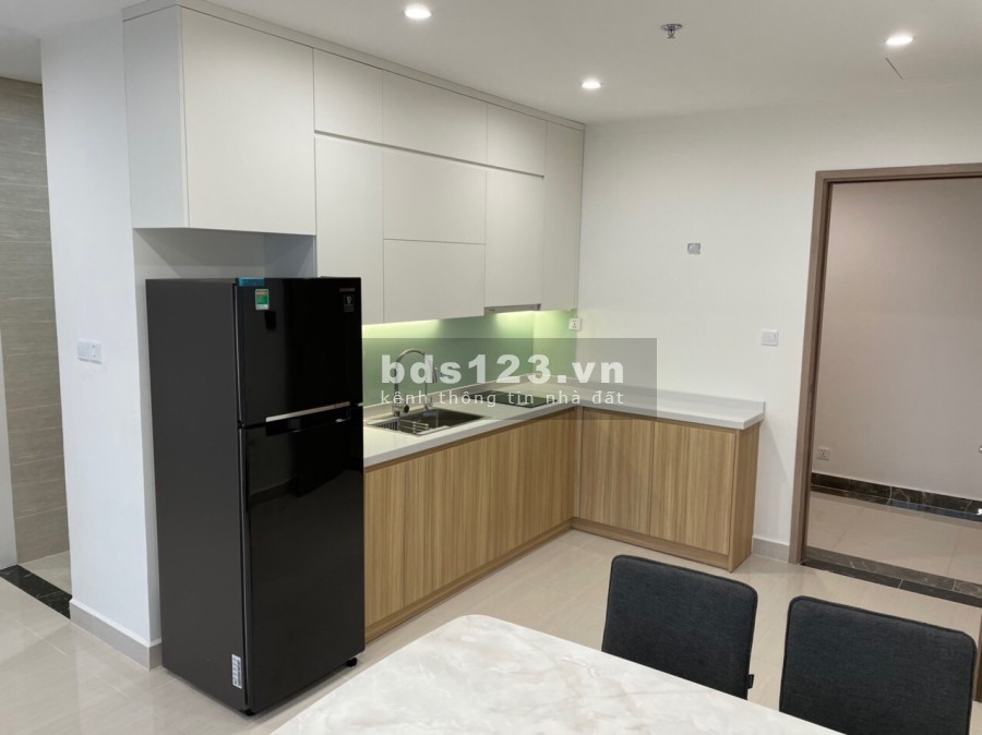 Cho thuê gấp căn hộ cao cấp 2PN nội thất cơ bản tại Vinhomes Smart City Tây Mỗ