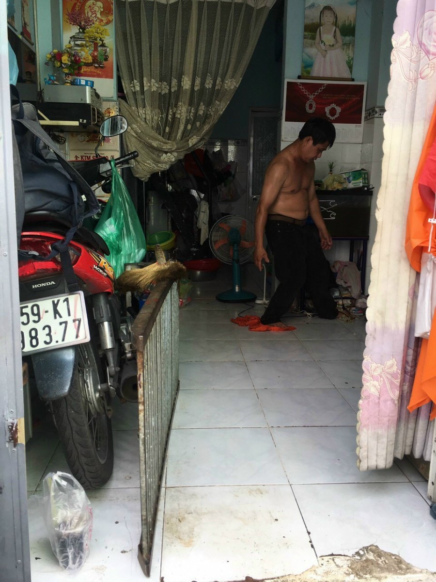 Bán nhà 3 mặt tiền hẻm 4m đường Hậu Giang, P.11, Quận 6 giá bán 1.8 tỷ, sổ sẵn chính chủ