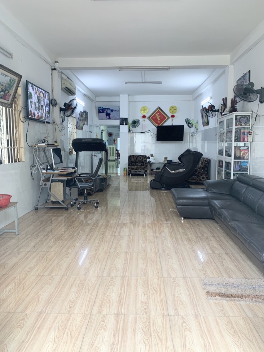 Bán nhà nhà khu vực Phan Văn Hơn Bà Điểm giảm giá giá sốc từ 17.5 tỷ, pháp lý chính chủ