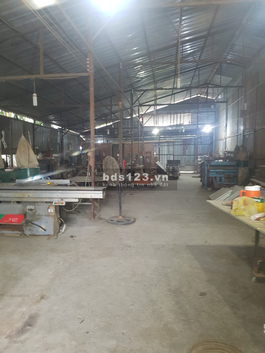Xưởng SX 600m2, 3fa, giá rẻ 20tr