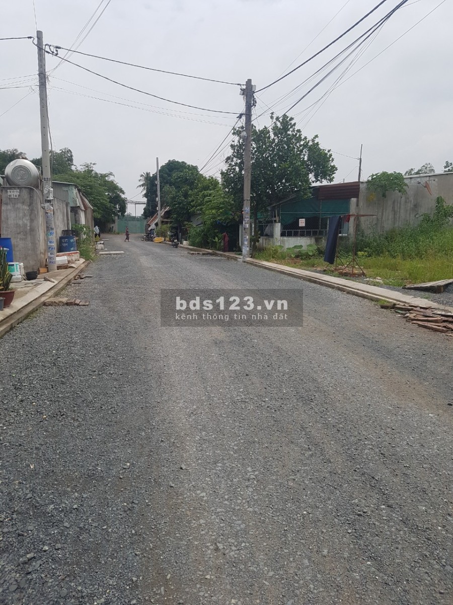 Xưởng SX 600m2, 3fa, giá rẻ 20tr