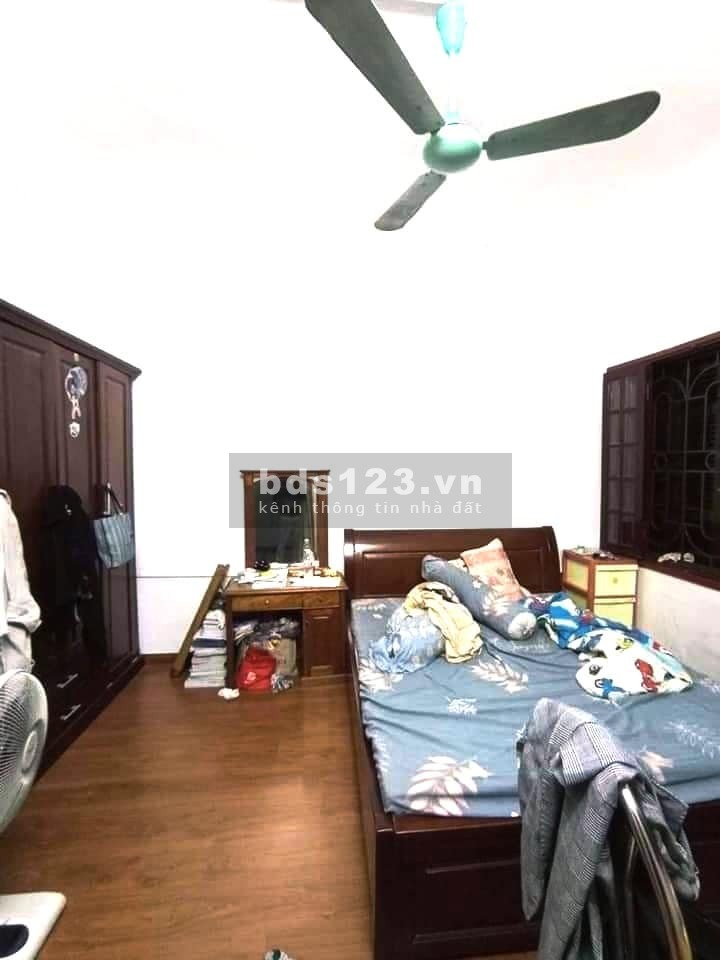 Bán Nhà mặt ngõ Hào Nam 45m, 5 Tầng. Ôtô vào nhà đỗ cửa, kinh doanh đỉnh nhỉnh 7 tỷ.