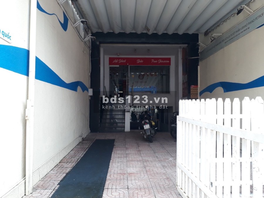 Nhà mặt tiền 6 tầng, vị trí Vip Nguyễn Thị Thập