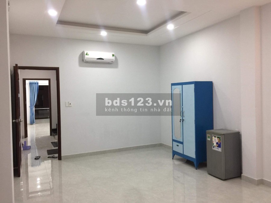 Tìm bạn ở ghép phòng lớn, rộng thoáng, giá 1.5 triệu full nội thất Huỳnh Văn Bánh, Phú Nhuận