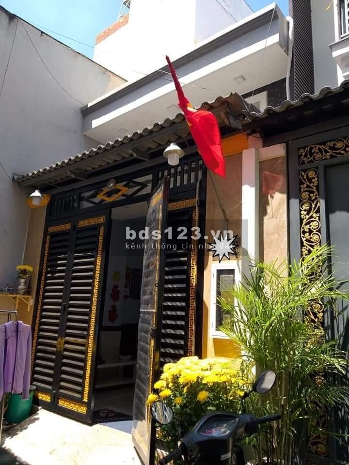 Bán nhà đường Quang Trung, phường 14, diện tích 52m2 giá bán 4.4 tỷ sổ sẵn chính chủ
