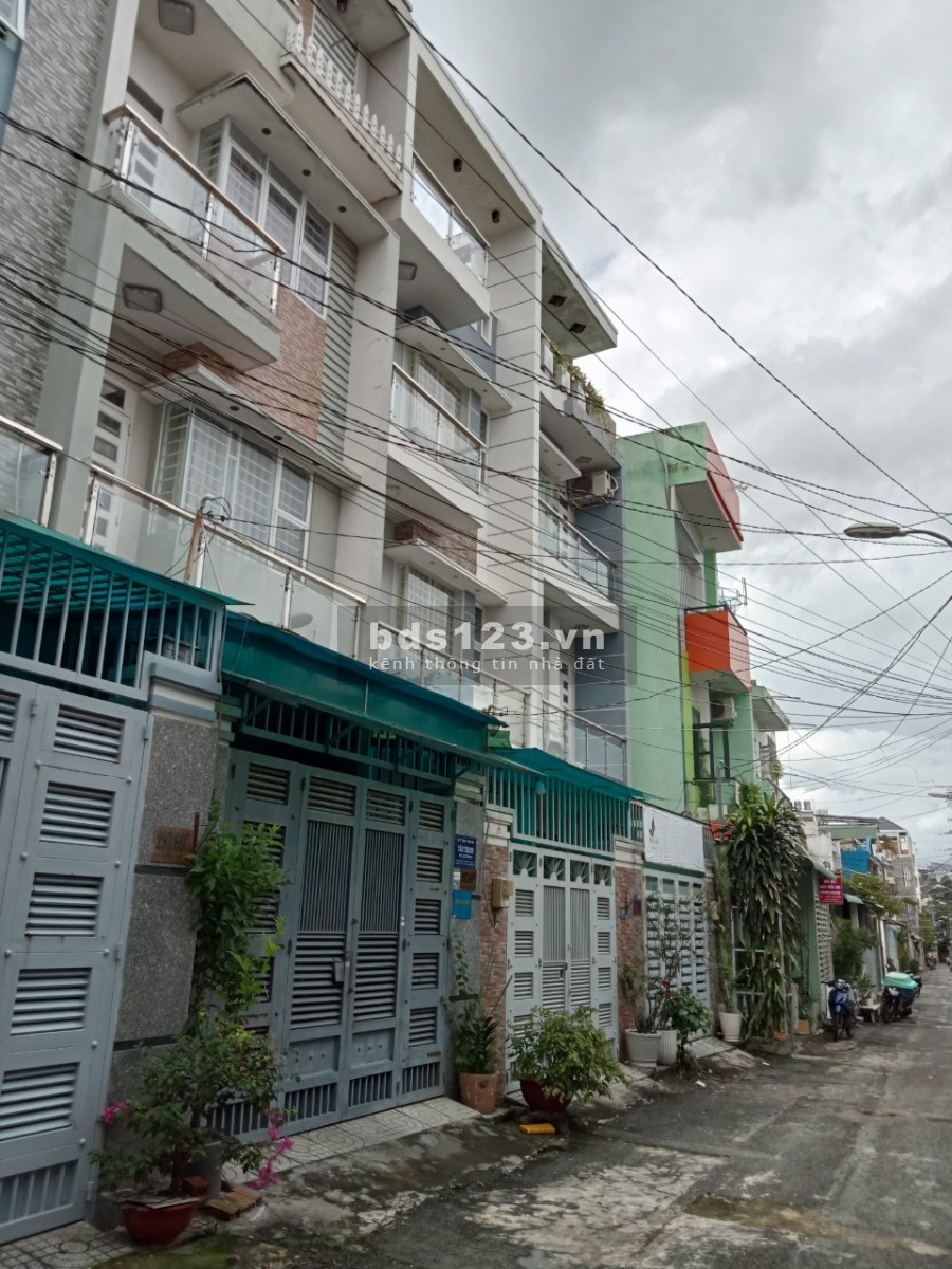Bán nhà 3 tầng 58m2 giá 5,6 tỷ hẻm 6 m Lê Đức Thọ Phường 17