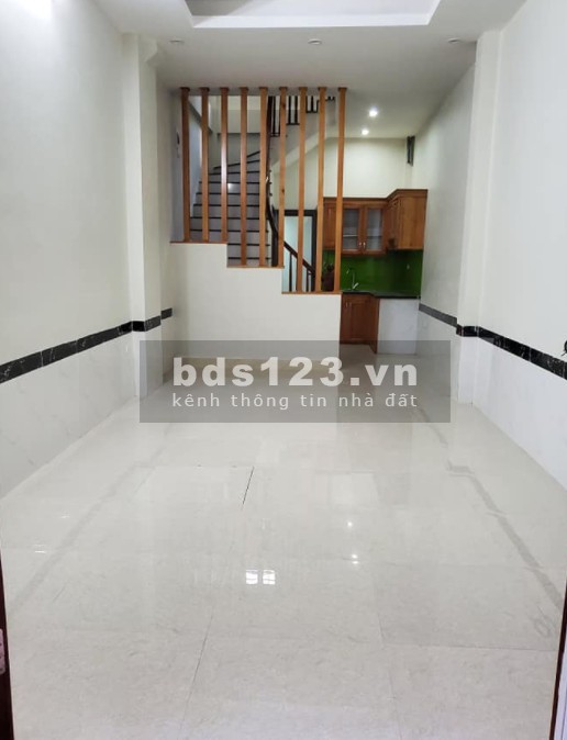 Bán nhà Vân Canh ô tô đỗ cửa lô góc đúc 5 tầng dtsd 40m2, giá chỉ nhỉnh 2 tỷ, sổ đỏ chính chủ