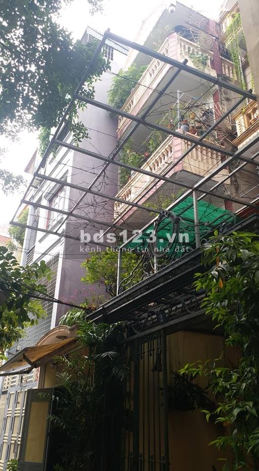 Bán nhà riêng phố Vũ Thạnh 65m2 x 4 tầng ô tô vào nhà, gần phố giá 8,5 tỷ. LH 0912442669