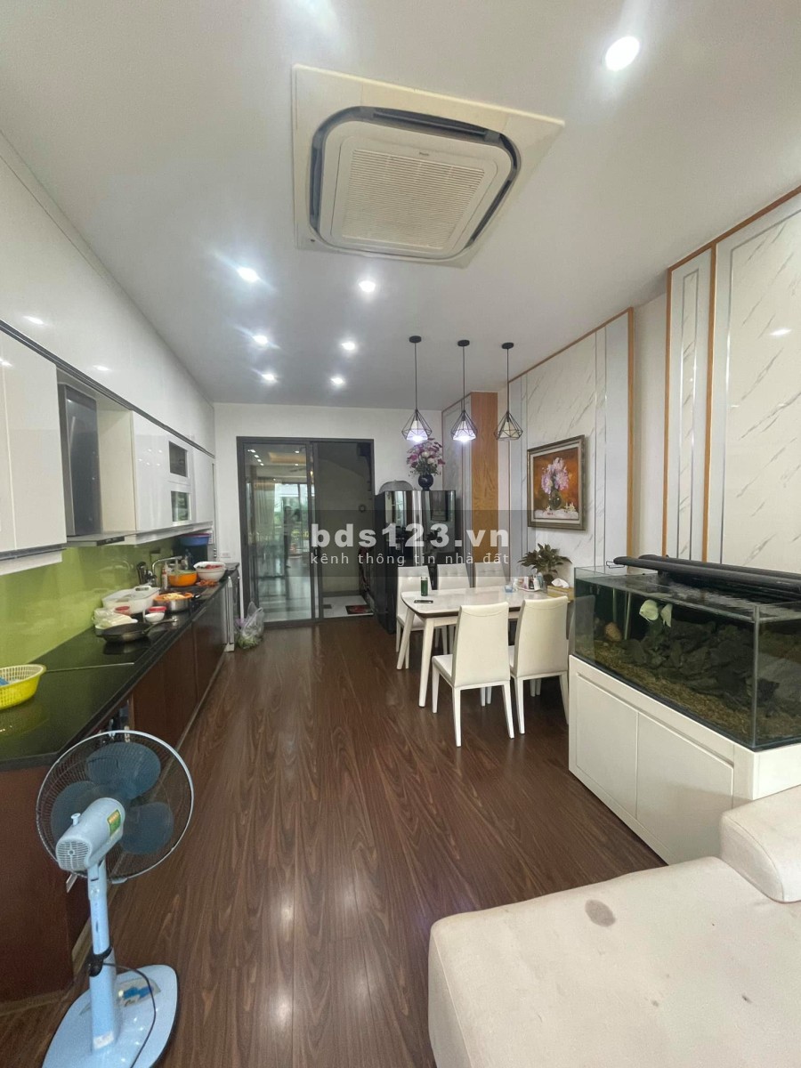 Bán nhà Dương Nội, 7 tầng thang máy, Nội thất lung linh, 50m2, 8 Tỷ hơn
