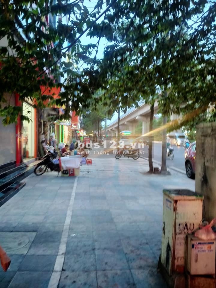 Giảm giá chào, Cần bán gấp nhà mặt phố Quang Trung Hà Đông 58m2, 13.5 tỷ.