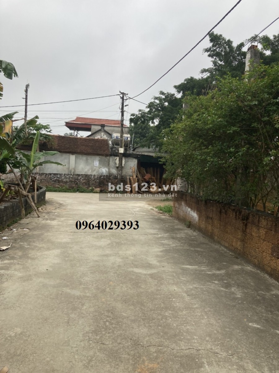 Bán đất tặng nhà tại xã Bình Yên Hòa Lạc gần trường FPT giá bán 14 triệu/m2, sổ sẵn