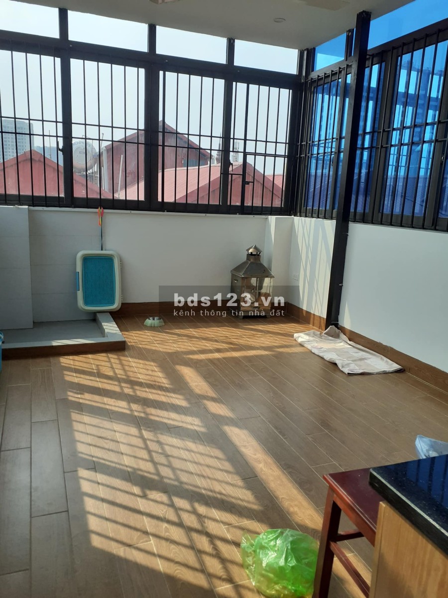 Bán nhà Ngọc Lâm - Long Biên 50m2 x 6 tầng Ô tô Thang máy Giá 8.5 tỷ