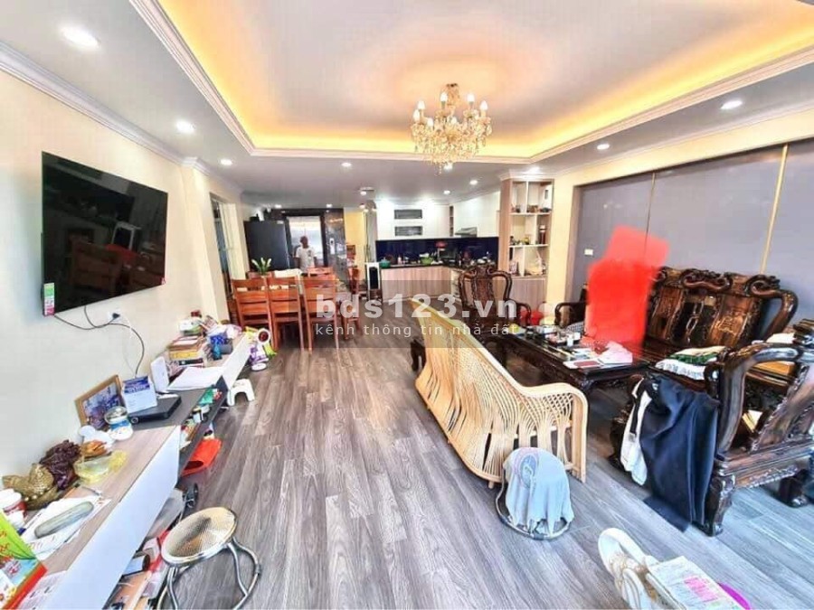 Bán gấp Nhà Phạm Tuấn Tài diện tích 60m2 7 tầng, gara ô tô tránh kinh doanh văn phòng