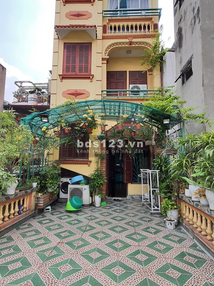 Bán tòa 10 tầng Hoàng Văn Thái, Ngã tư Sở, diện tích sử dụng 100m2 giá nhỉnh 35 tỷ