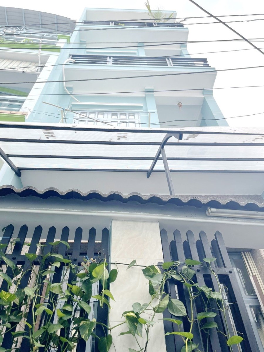 Bán nhà chính chủ 3 lầu đường Âu Dương Lân P3 Quận 8 nhà chính chủ sổ hồng riêng