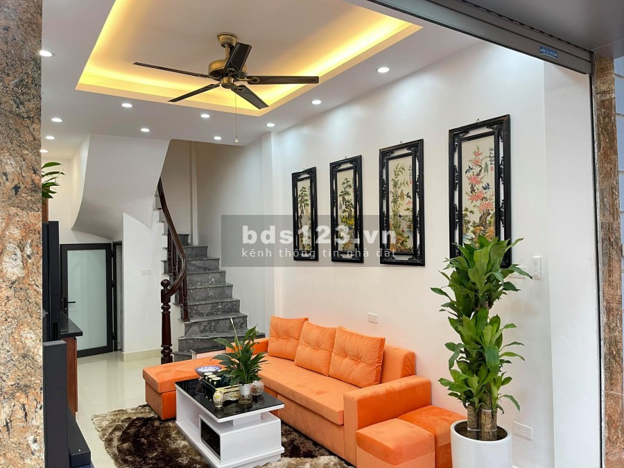 Chỉ với hơn 2 tỷ sở hữu nhà đẹp Giáp Nhị, Hoàng Mai gần ô tô 4 tầng dt 28m2 lh 0941570196