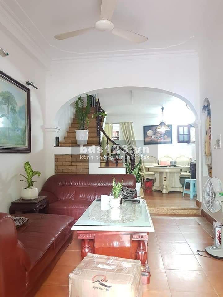 Bán nhà phân lô phố Phương Liệt TT Thanh Xuân ô tô đỗ cửa…