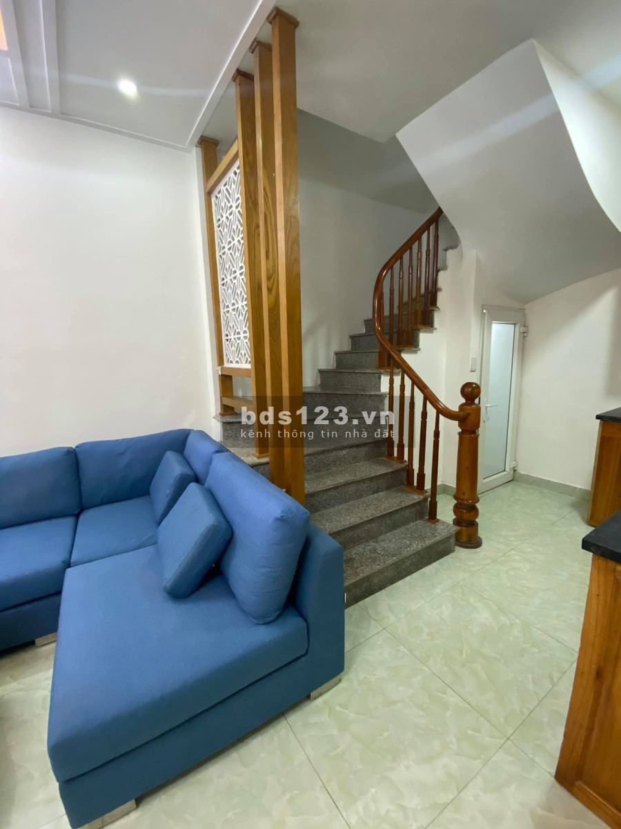 Bán nhà nguyên căn Ngũ Nhạc diện tích sử dụng 30m2, 4 tầng kiên cố, giá bán 2.55 tỷ, lhcc