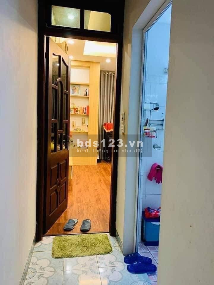 Lô góc 2 mặt ngõ, 5T 60m2 ngõ 136 Trung Kính, oto đỗ ngày đêm, chỉ 7.6 tỷ, em Tuấn 0392969999