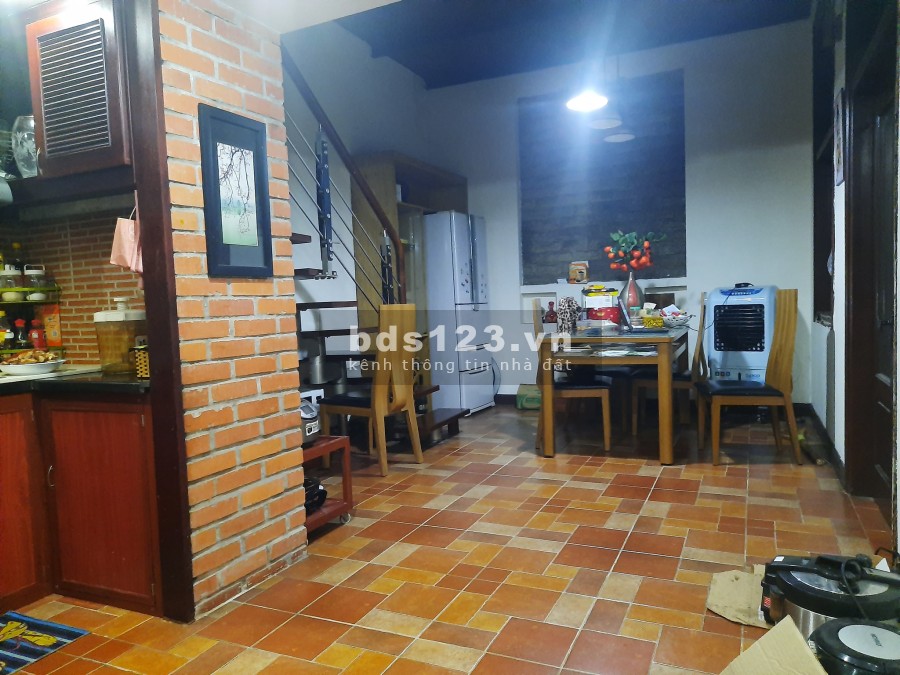 Siêu phẩm Láng diện tích sử dụng 125m2 3 tầng cực đẹp, mt gần 20m. bán gấp 7.89 tỷ