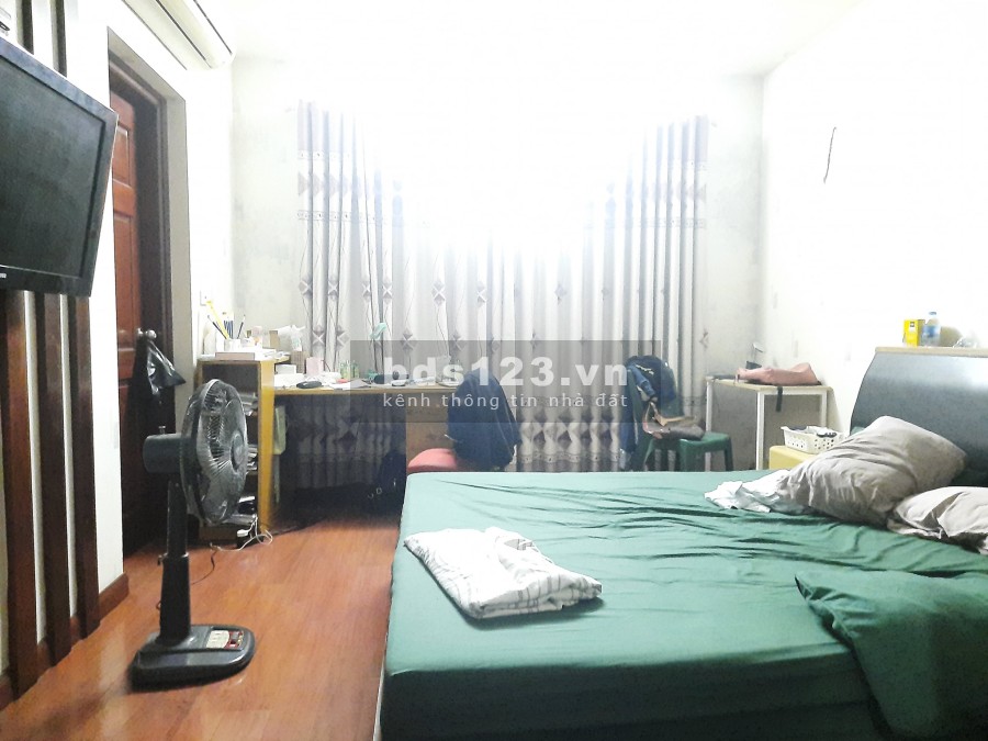 Siêu phẩm Láng diện tích sử dụng 125m2 3 tầng cực đẹp, mt gần 20m. bán gấp 7.89 tỷ