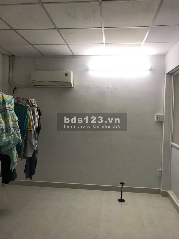 Bán gấp nhà hẻm xe hơi đường 5F Bình Tân diện tích 4,3x10m giá bán chỉ 2,9 tỷ TL
