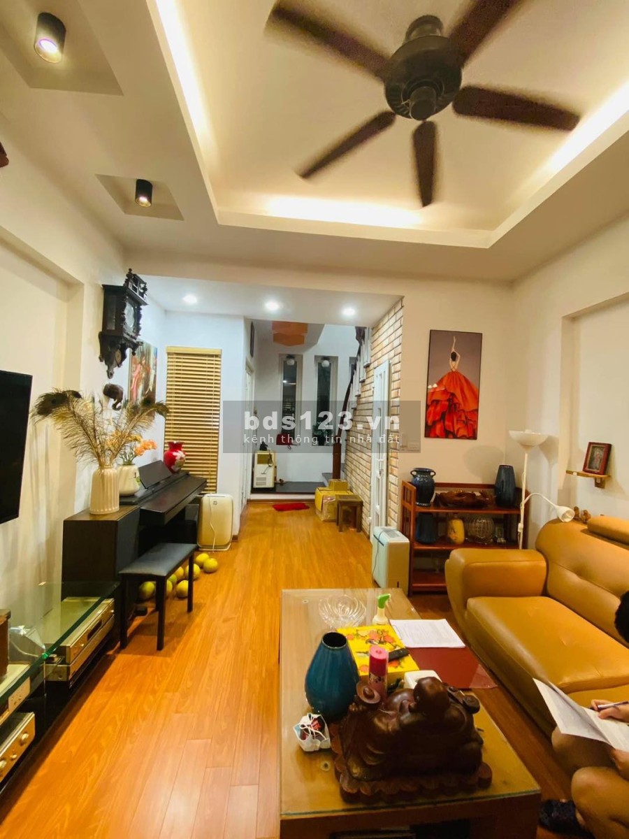 Oto đỗ cửa, 5T 53m2 ngõ 154 Đình Thôn,full nội thất chỉ 5,6 tỷ. LH em Tuấn 0392969999