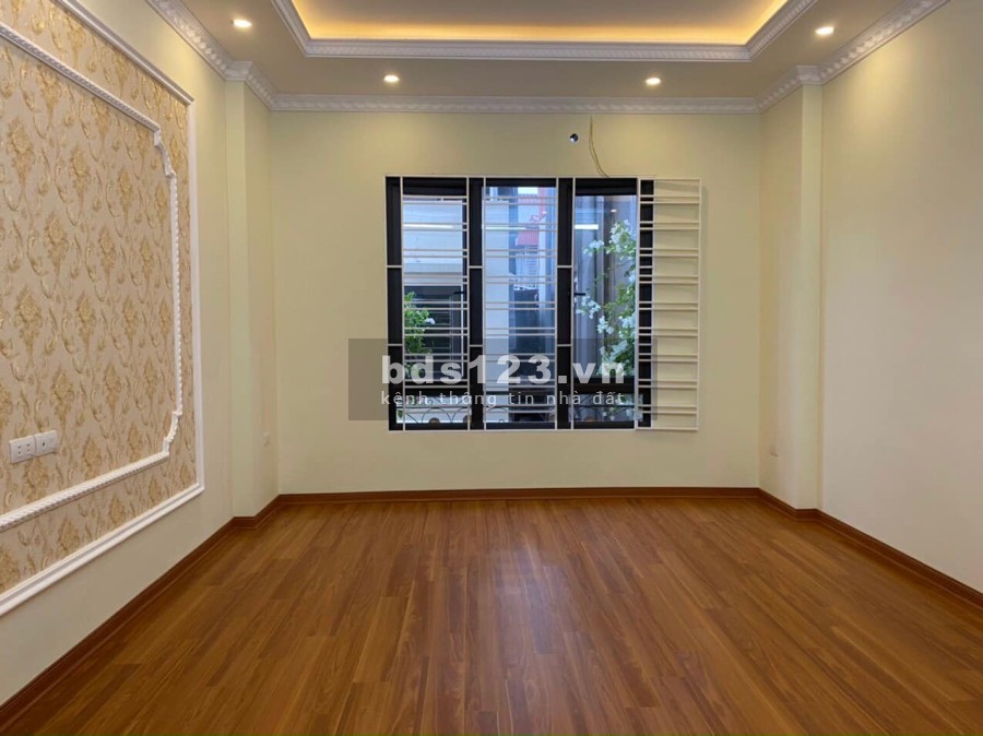 Bán nhà Hoàng Hoa Thám, Thụy Khuê, Ba Đình 40m2 x 5 tầng mới giá 4.65 tỷ
