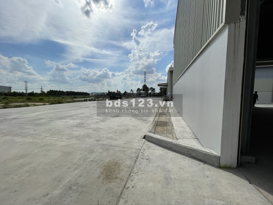 Cho thuê nhà xưởng từ 1700m2 đến 30.000m2 trong KCN Nhơn Trạch, Đồng Nai