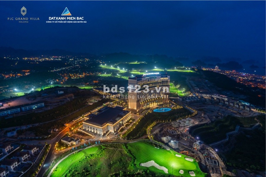 Chính chủ bán biệt thự FLC Hạ Long Bay golf & Luxury resot 300m có bể bơi 13 tỉ