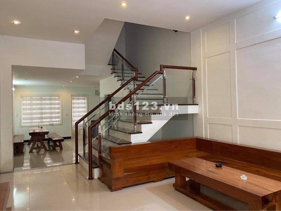 Bán nhà liền kề đúc 3 tầng thoáng, khu An Cựu City sau lưng Shophouse đường Hoàng Quốc Việt