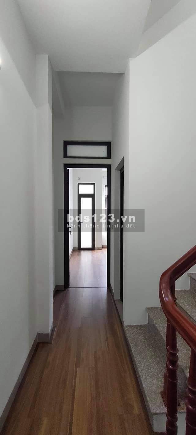 Ngõ 168 Kim Giang 5 tầng diện tích giá bán 3,9 tỷ liên hệ xem nhà 0918120568, 5 tầng đúc