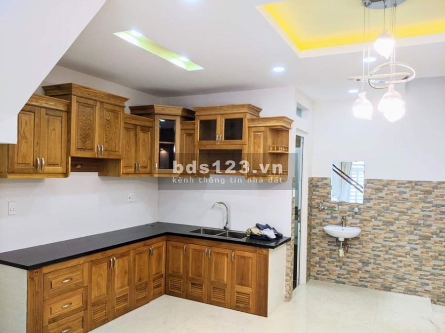 Bán nhà đường Gò Dầu, Tân Phú, 56m2, 4 tầng, Gần Aeon Tân Phú, Chỉ hơn 4 tỷ